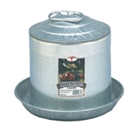 Close-up of heavy-gauge steel and rolled edges on Little Giant 2-gal waterer