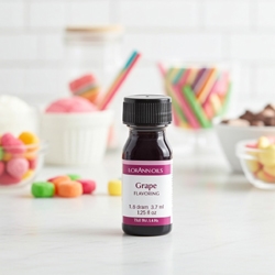.125 fl oz bottle of Lorann Oils, a highly concentrated flavoring used by professional candy makers, bakers, pastry chefs, ice cream and yogurt shops, and home cooks.